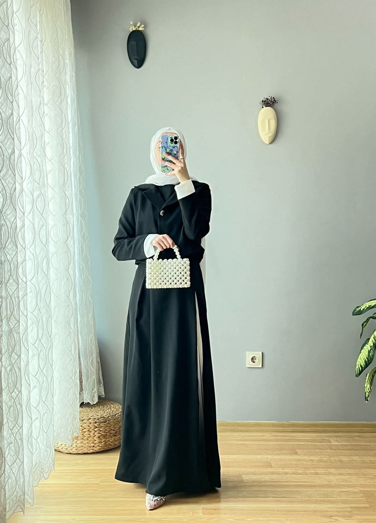 Elegant Two-Piece Set with Cropped Jacket and Maxi Dress