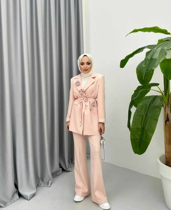 Elegant Floral Belted Pantsuit