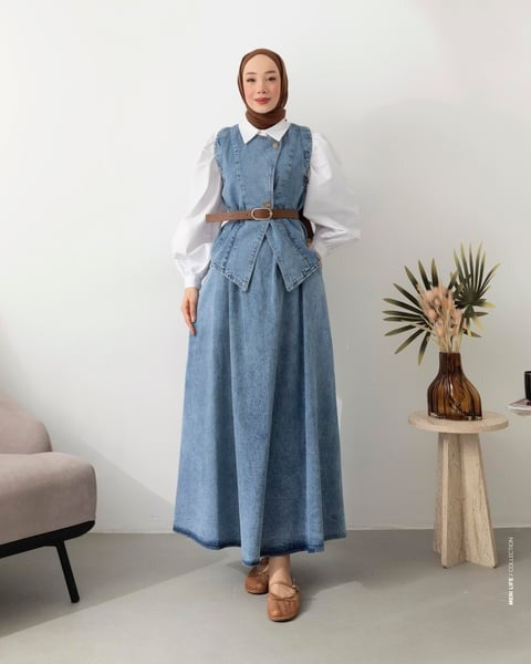 Denim Maxi Skirt & Vest Set – Blue