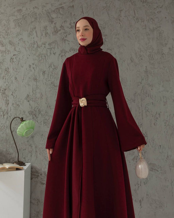 Women’s Elegant Maxi Dress with Belt